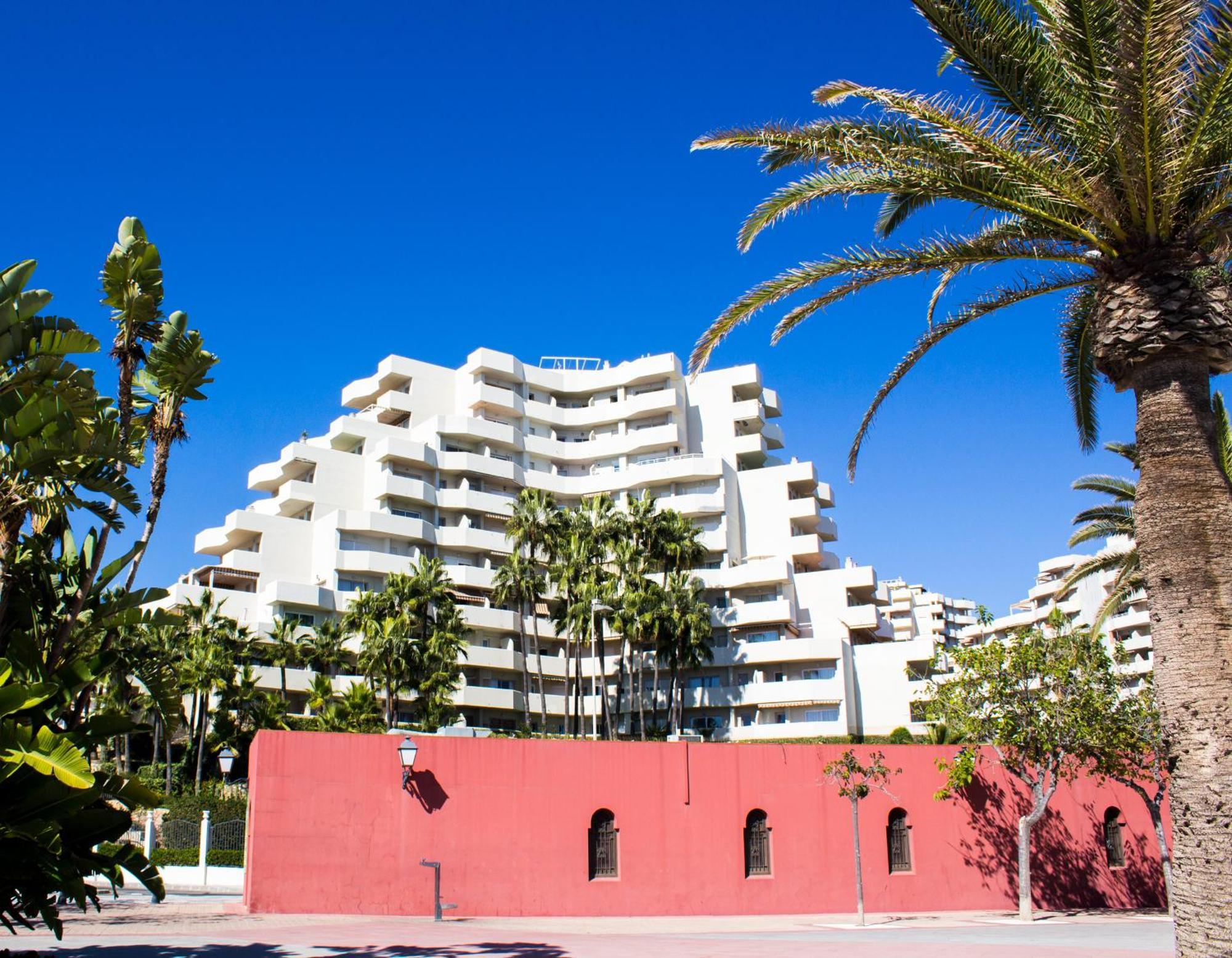 Benal Beach Suite Ii, Estudio Con Parque Acuatico Y Vistas Al Mar. Benalmádena Buitenkant foto