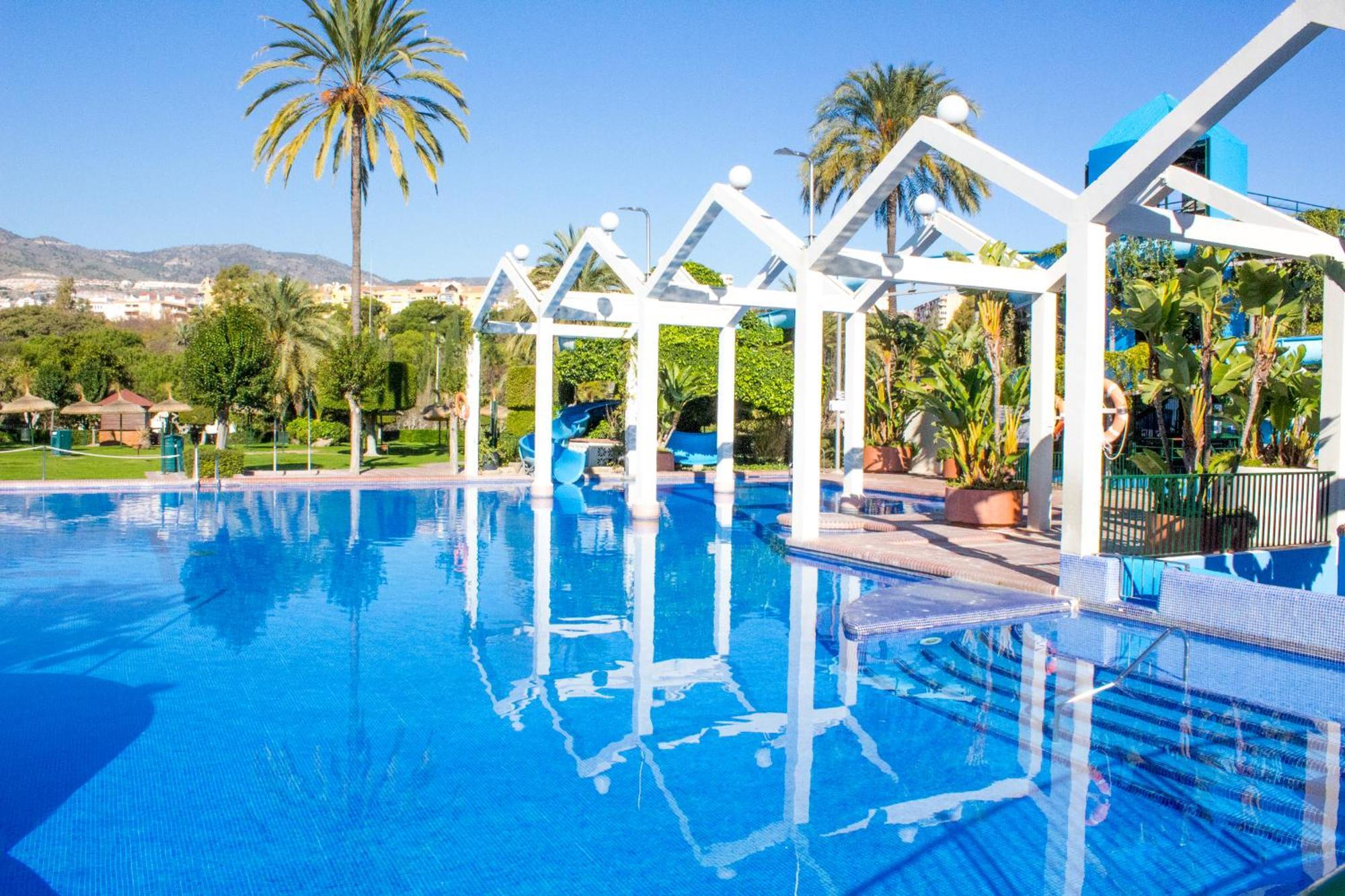 Benal Beach Suite Ii, Estudio Con Parque Acuatico Y Vistas Al Mar. Benalmádena Buitenkant foto