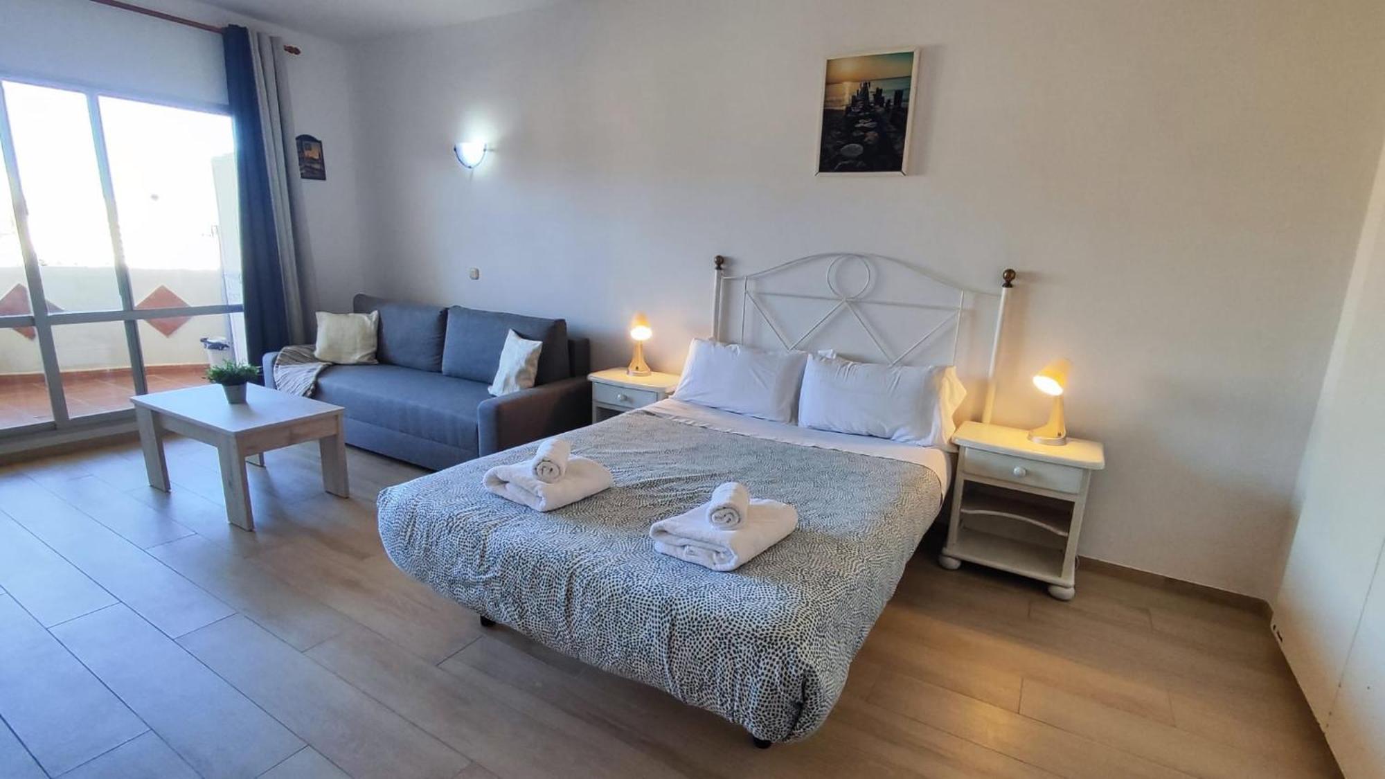 Benal Beach Suite Ii, Estudio Con Parque Acuatico Y Vistas Al Mar. Benalmádena Buitenkant foto